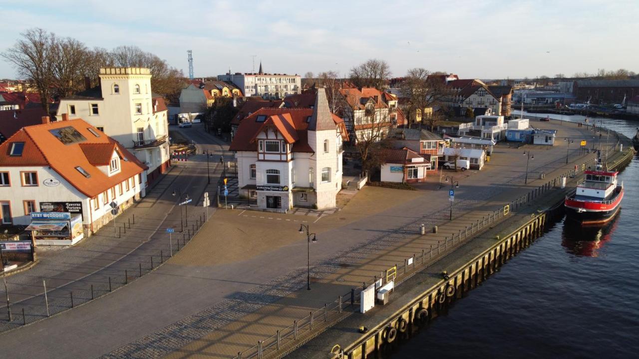 Columbus Ustka - Marynarki Polskiej 2 Exterior photo